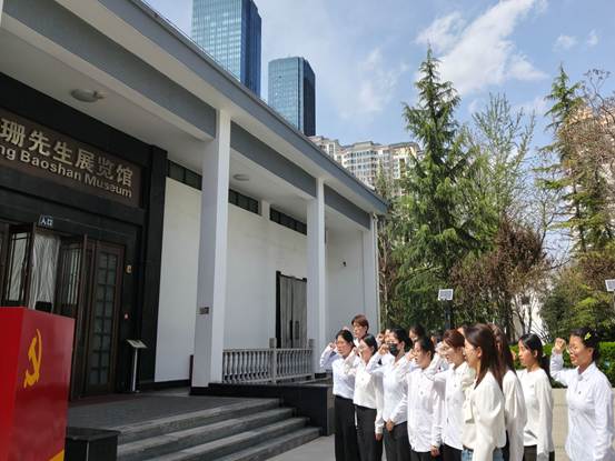 bf26fdd37edfb2f23d028ff5ffacdf4