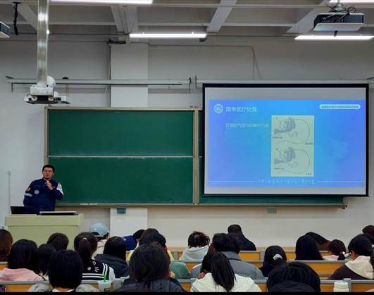 20251110_201808_AI看图