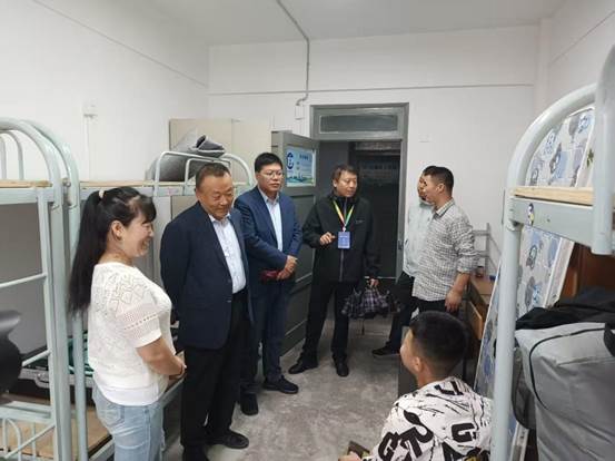 e7e48bbae38e1a7e6ac815939506a5e2