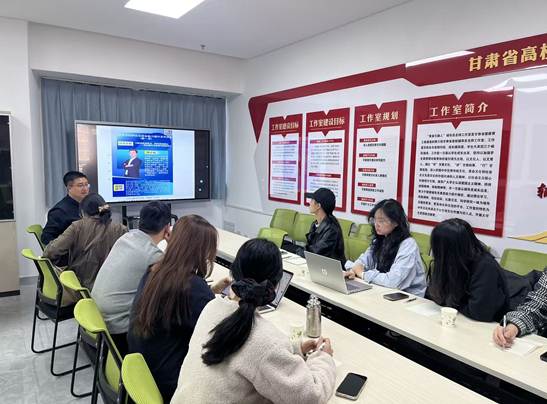 经济管理学院研究生就业能力提升系列讲座第一讲圆满落幕